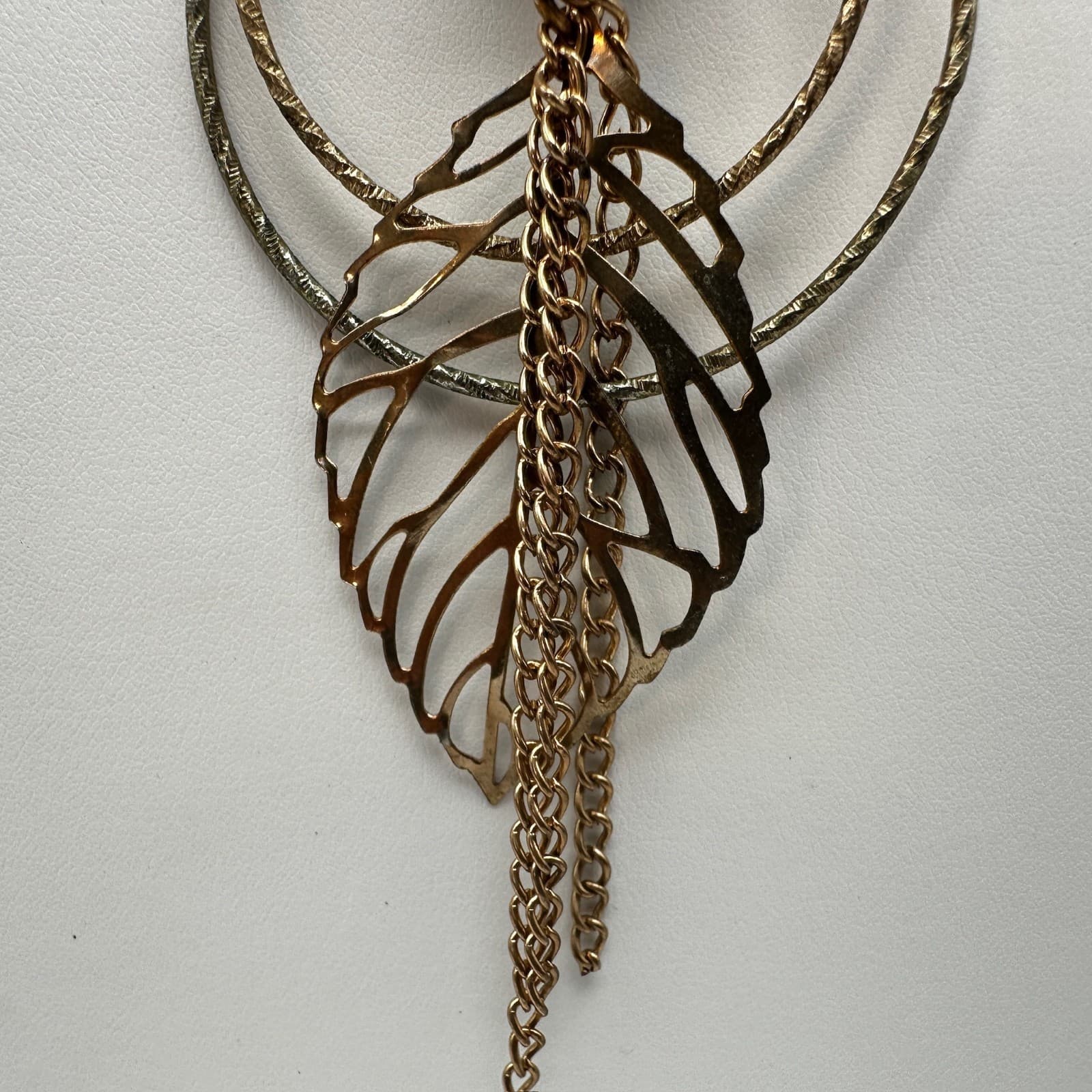 Vintage 90s Leaf Black Double Hoop Pendant Necklace Gold Tone Women's Jewelry - Thumbnail 8