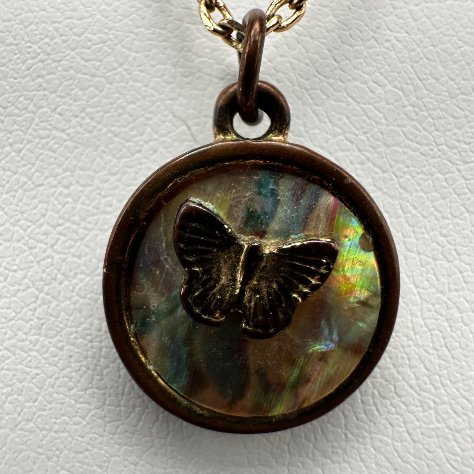 Vintage 90s Butterfly Abalone Shell Pendant Necklace Gold Tone Women's Jewelry - Thumbnail 3