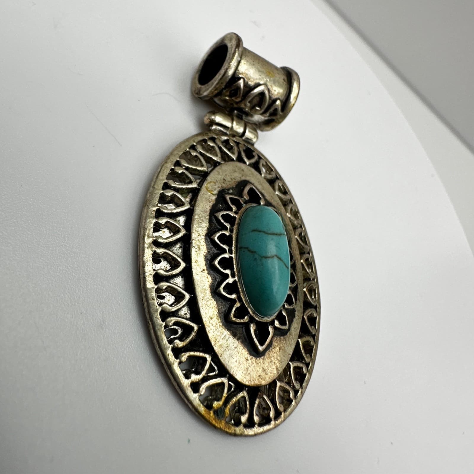 Vintage 90s Blue Stone Faux Turquoise Oval Pendant Silver Tone Women's Jewelry - Thumbnail 7