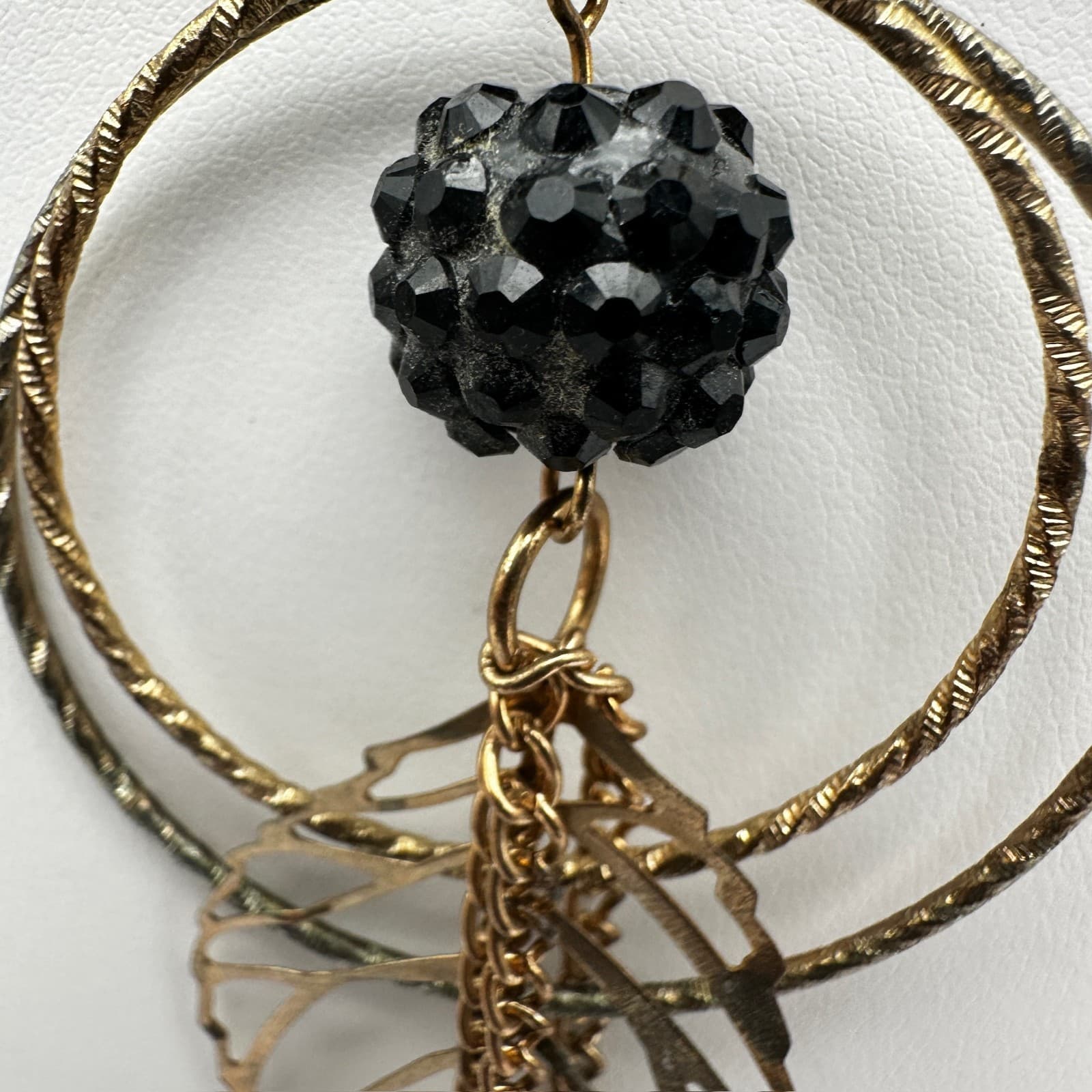 Vintage 90s Leaf Black Double Hoop Pendant Necklace Gold Tone Women's Jewelry - Thumbnail 5