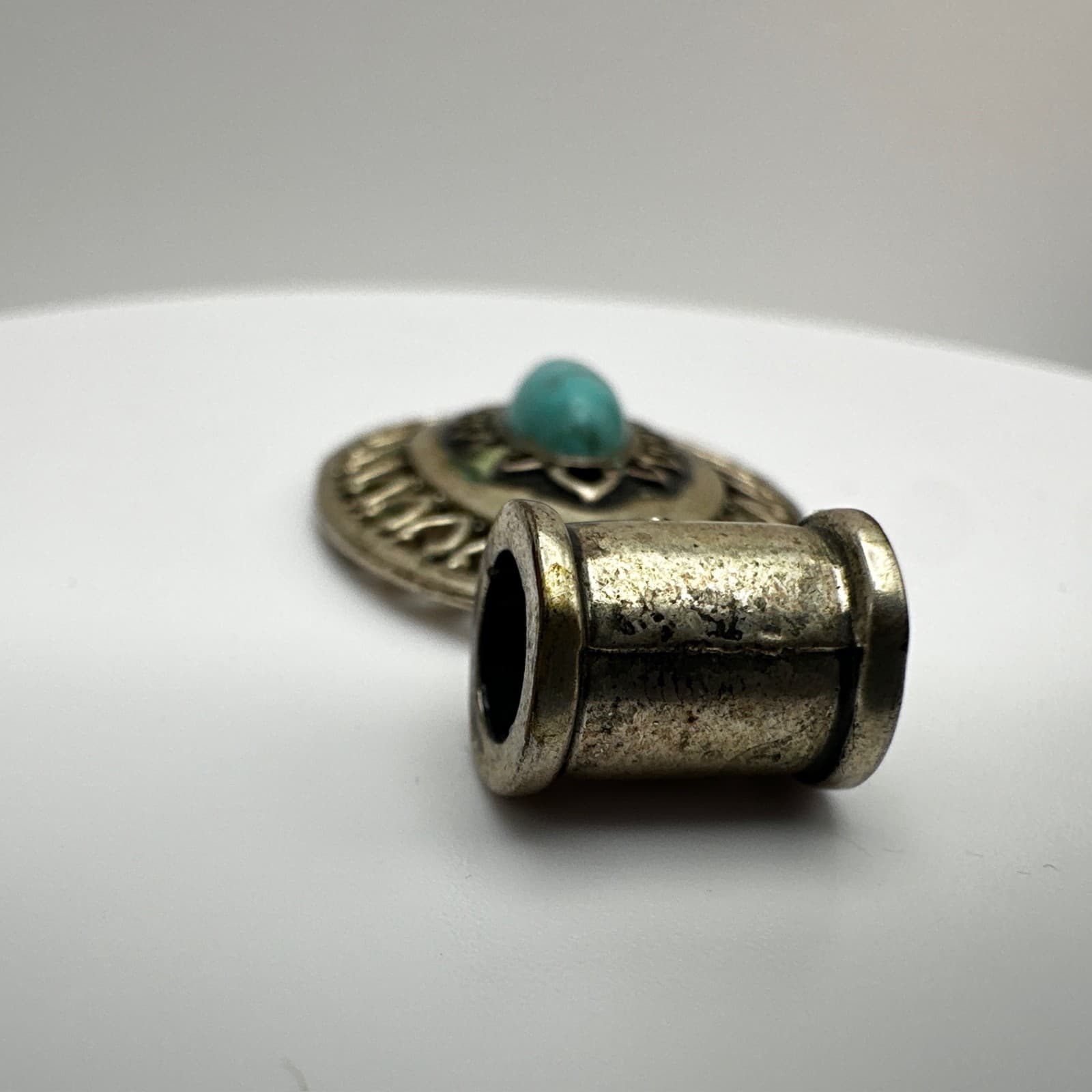 Vintage 90s Blue Stone Faux Turquoise Oval Pendant Silver Tone Women's Jewelry - Thumbnail 9