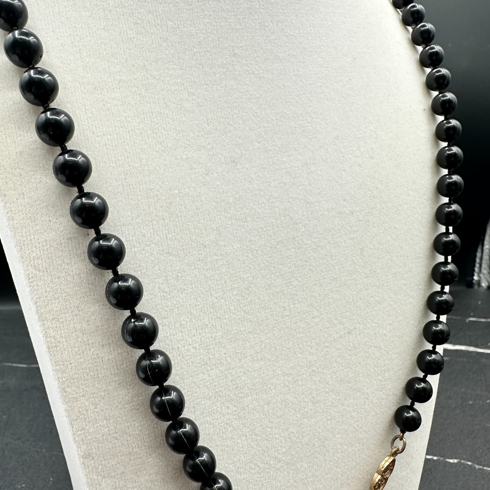 VTG 90s Black Beaded Necklace Strand Gold Tone Art Deco Clasp Flapper Style - Thumbnail 5