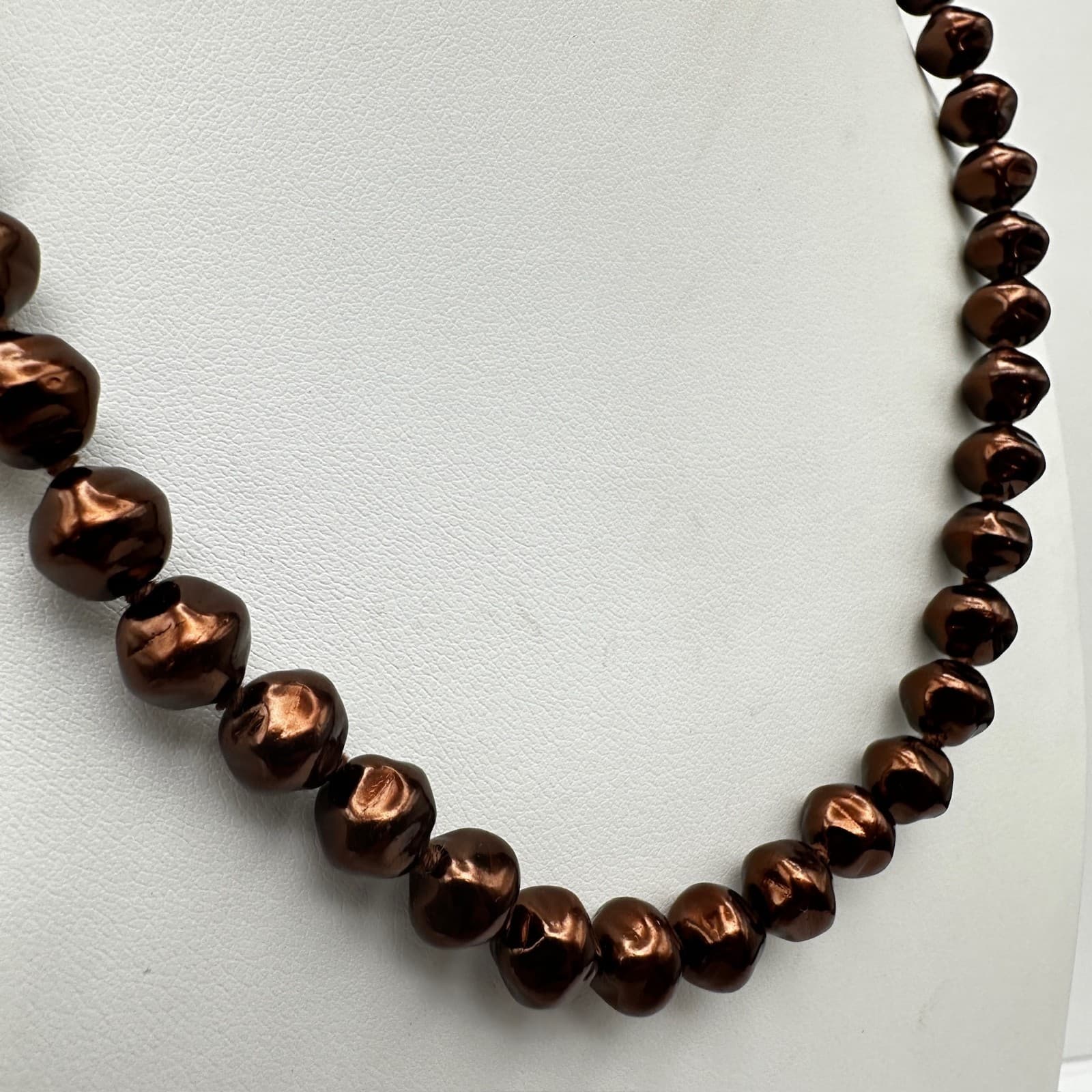 Vintage 90s Bronze Tone Pearl Knotted Necklace Gold Tone Clasp Women's Jewelry - Thumbnail 7