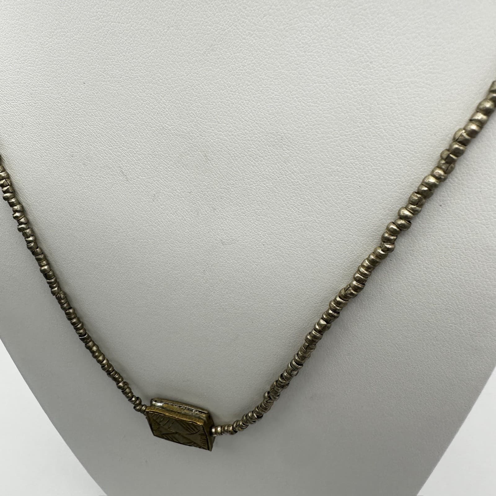 Vintage 90s Rectangular Etched Pendant Necklace Silver Tone Beads Jewelry - Thumbnail 8