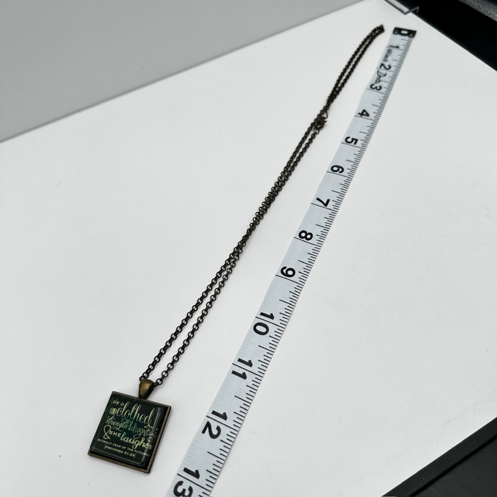 Vintage 90s Proverbs 31:25 Square Glass Pendant Necklace Bronze Tone Faith - Thumbnail 11