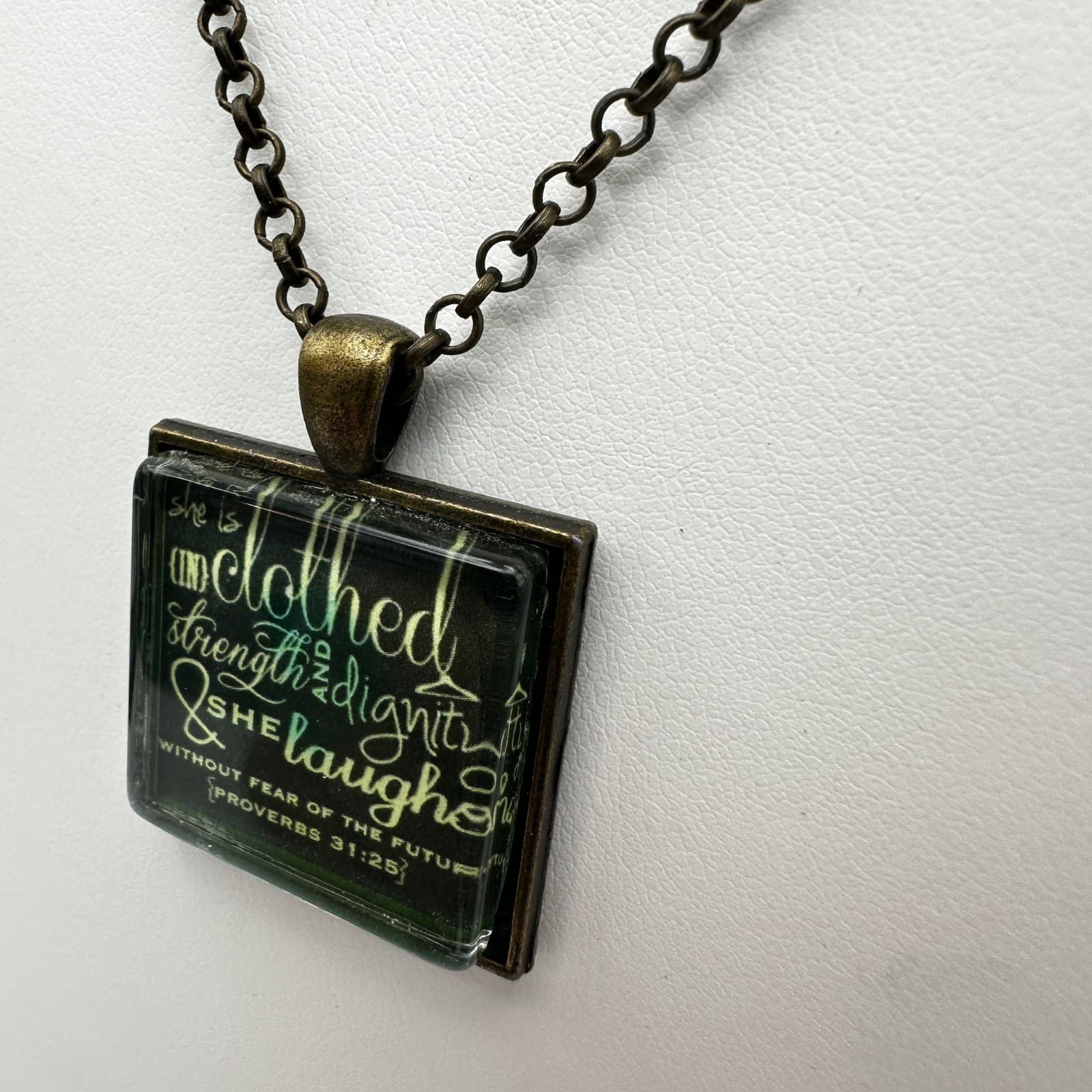 Vintage 90s Proverbs 31:25 Square Glass Pendant Necklace Bronze Tone Faith - Thumbnail 7