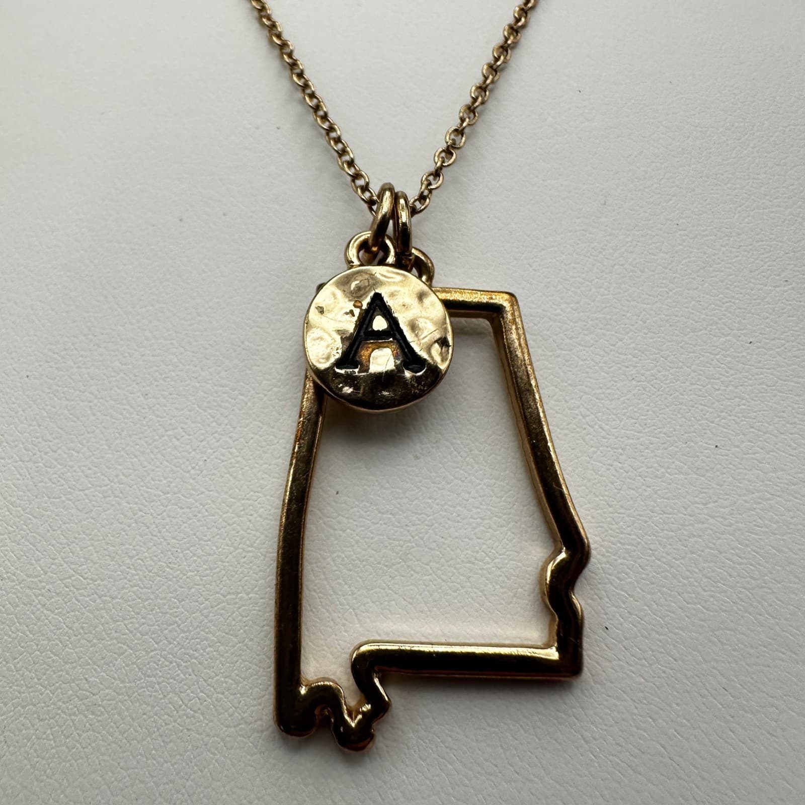 Vintage 90s Alabama State Initial A Necklace Gold Tone Boho Charm Womens Jewelry - Thumbnail 4
