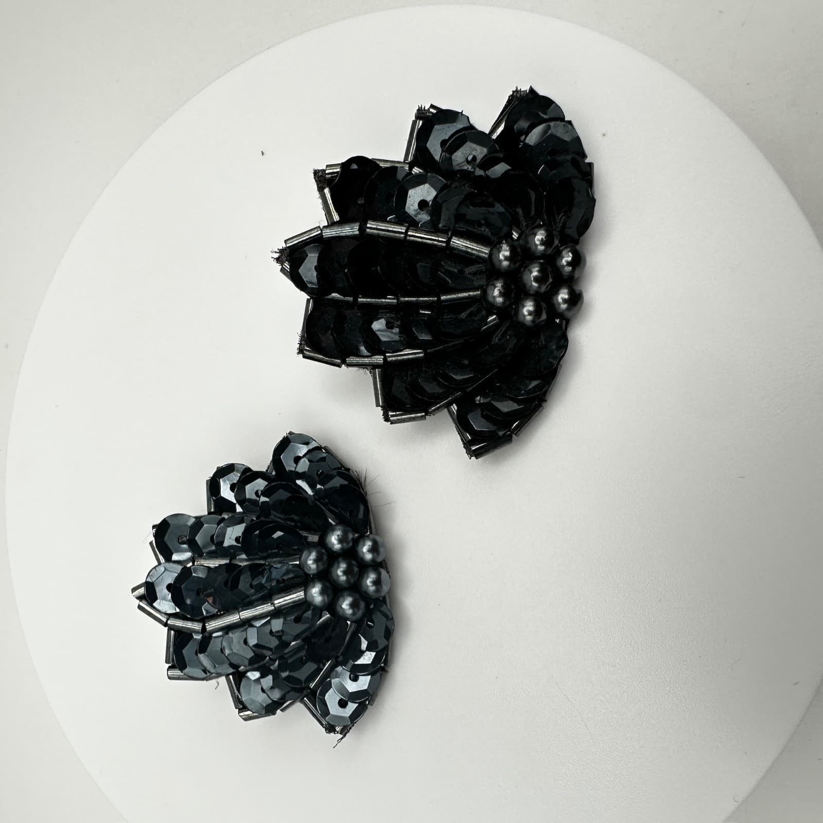 Vintage 80s Black Beaded Sequin Statement Floral Earrings Women's Jewelry - Thumbnail 8