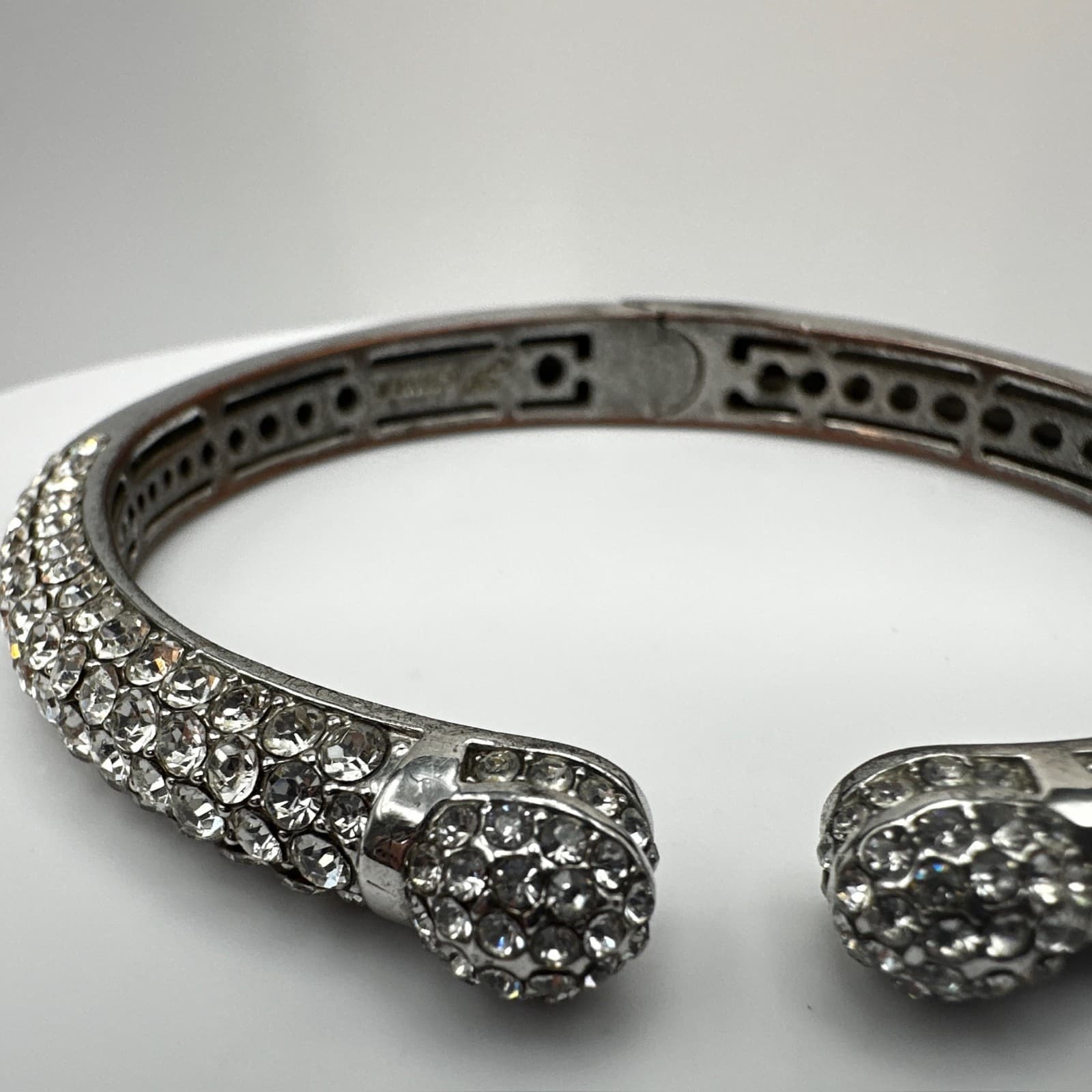 Vintage 90s Silver Tone Rhinestone Hinged Bangle Bracelet women's Jewelry - Thumbnail 7