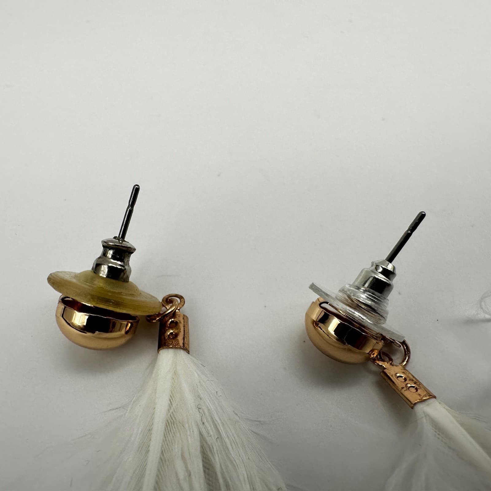 Vintage 90s Long Feather Drip Earrings Set Gold Tone Statement Pierced Jewelry - Thumbnail 18