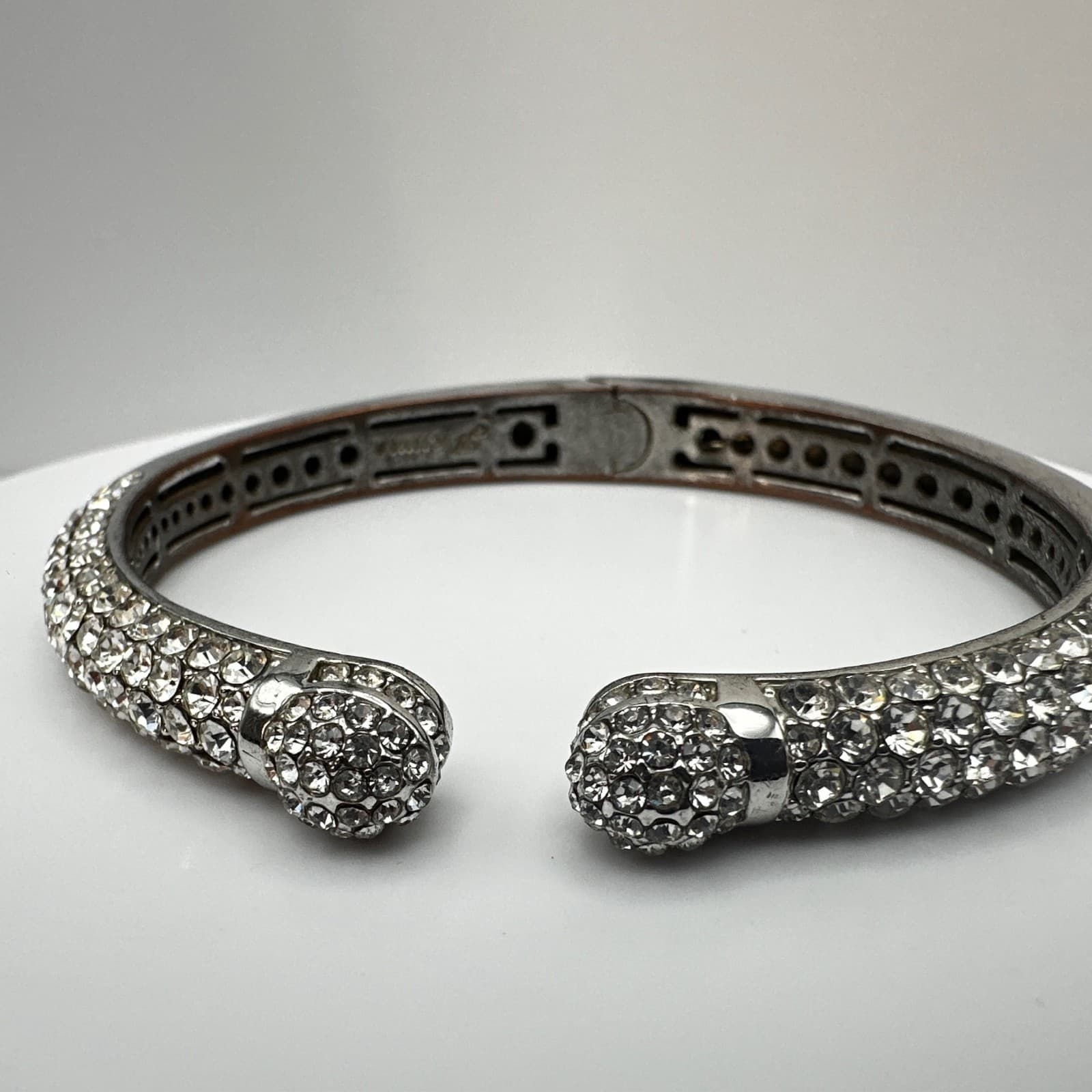 Vintage 90s Silver Tone Rhinestone Hinged Bangle Bracelet women's Jewelry - Thumbnail 6