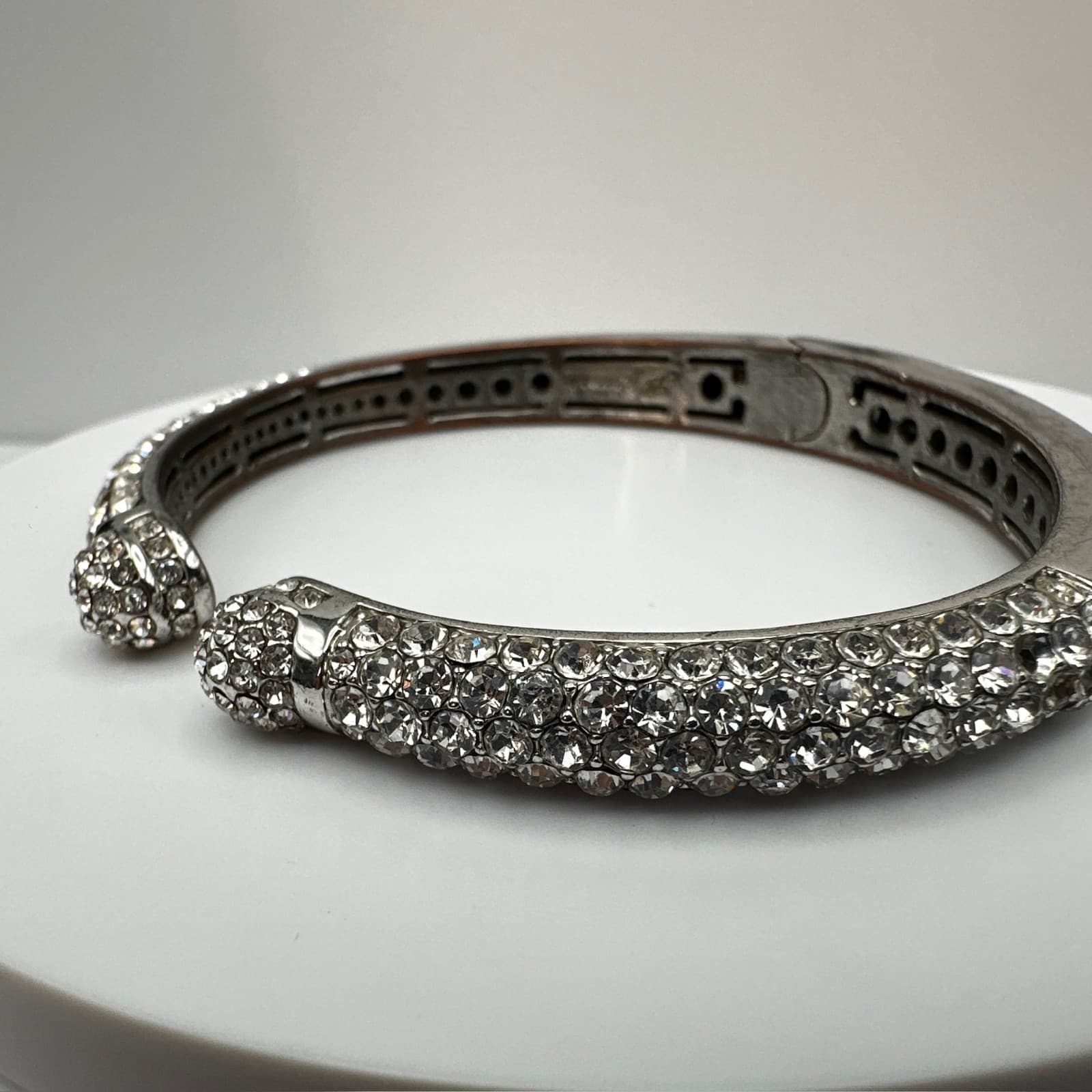 Vintage 90s Silver Tone Rhinestone Hinged Bangle Bracelet women's Jewelry - Thumbnail 2