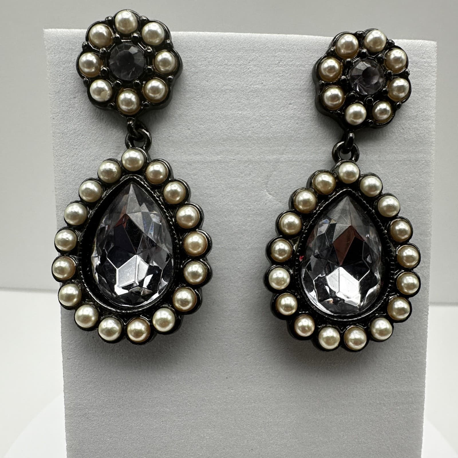 Vintage 90s Teardrop Pearl Gunmetal Earrings Dangal Statement Women's Jewelry - Image 1