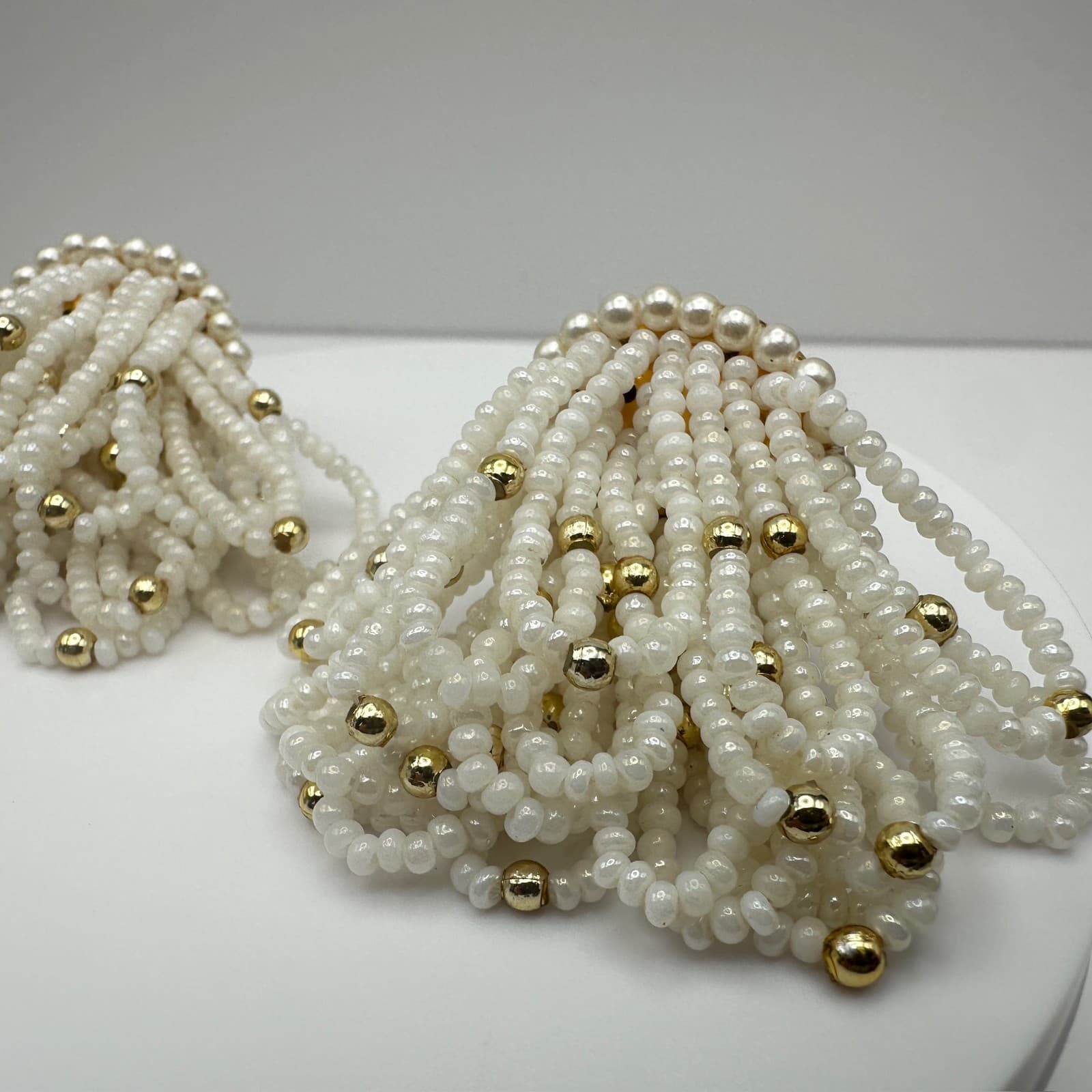 Vintage 80s White Seed Pearl Bead Tassel Earrings Gold Tone Women's Jewelry - Thumbnail 2