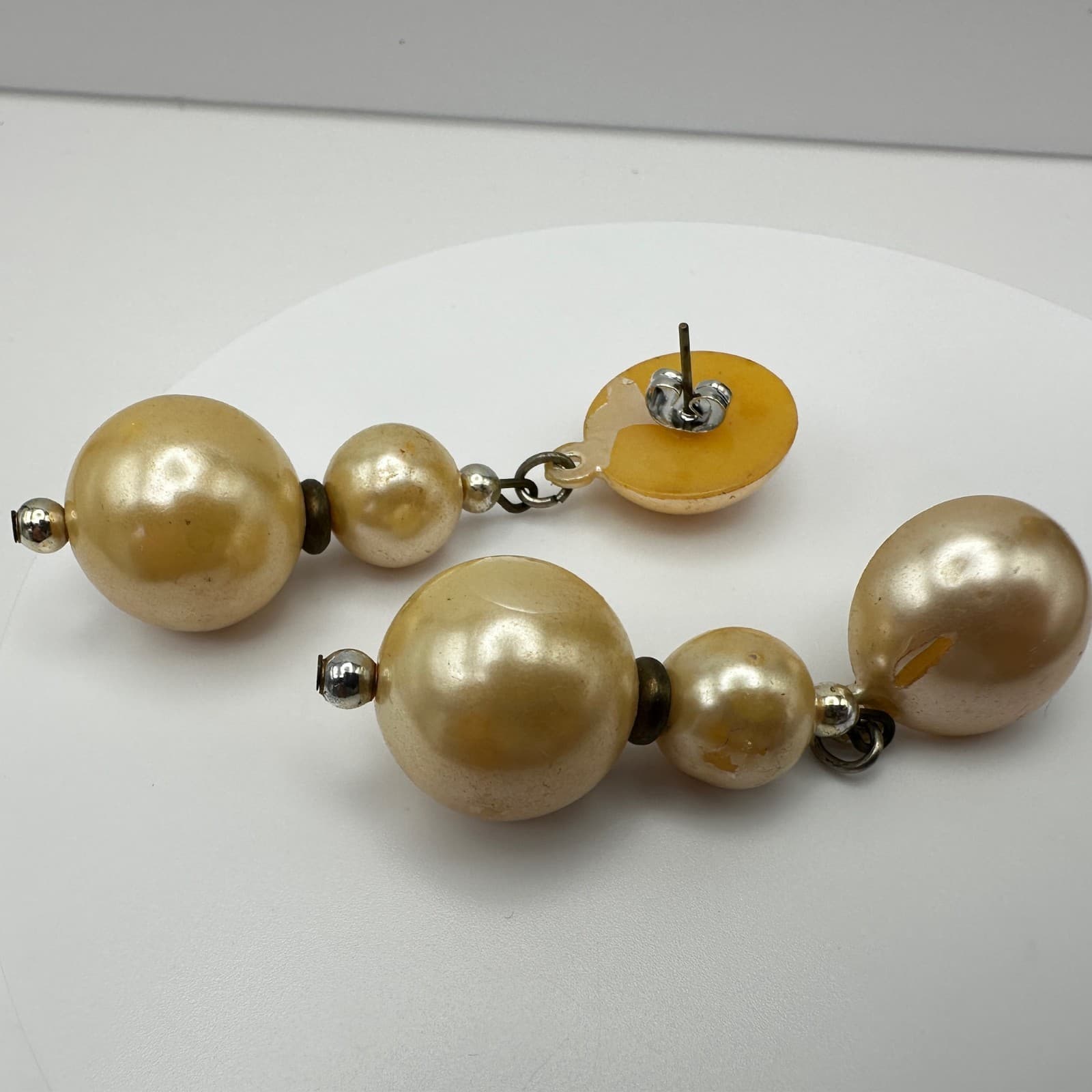 Vintage 80s Faux Pearl Drop Earrings Cream Graduated Bead Statement Dangle - Thumbnail 10