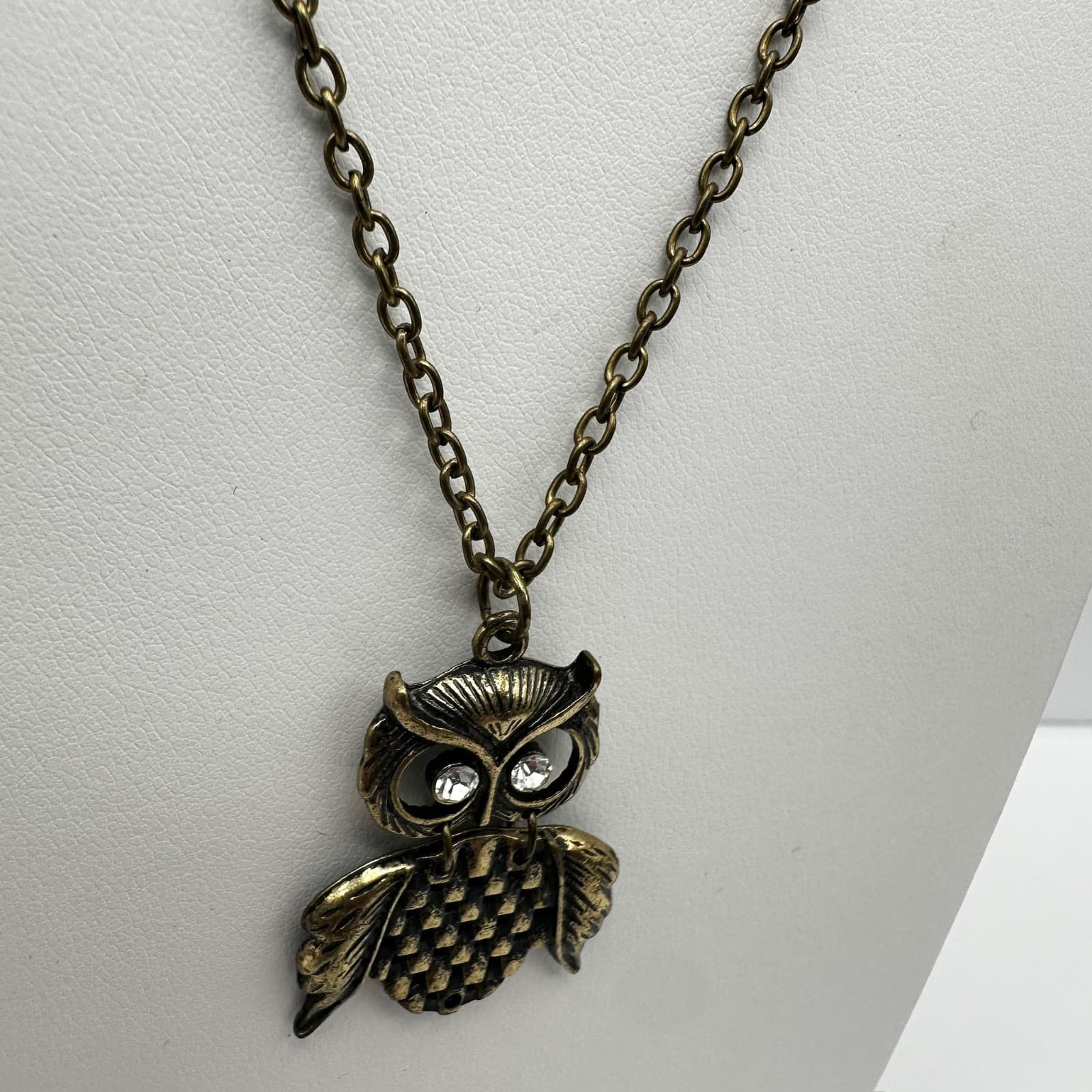 Vintage 90s Bronze Owl Pendant Necklace Crystal Eyes Boho Whimsical Jewelry - Thumbnail 7
