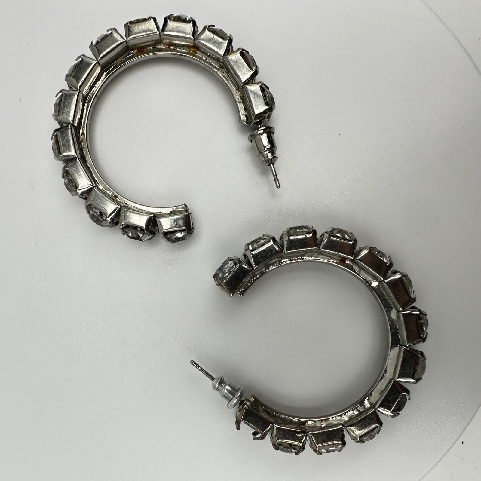 Vintage 90s Silver Tone Clear Glass Rhinestone Hoop Earrings Fashion Jewelry - Thumbnail 8