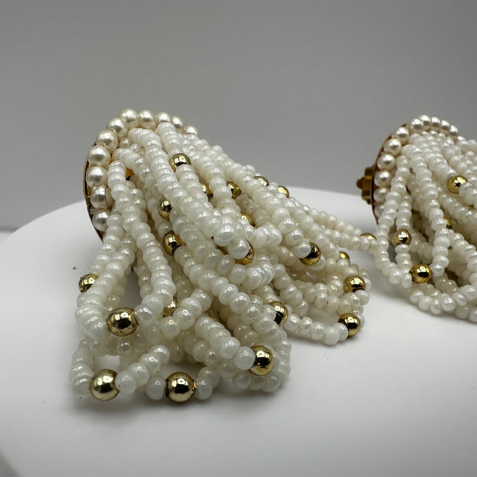 Vintage 80s White Seed Pearl Bead Tassel Earrings Gold Tone Women's Jewelry - Thumbnail 3