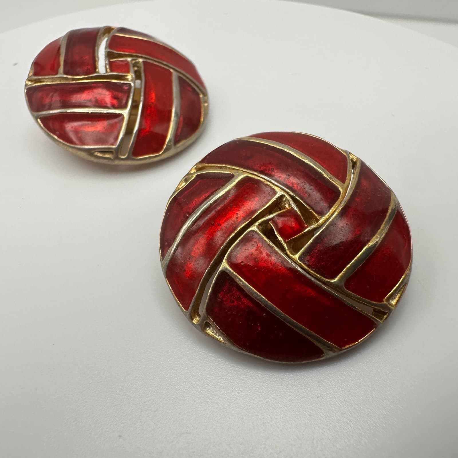 Vintage 80s Red Enamel Gold Tone Round Earrings Geometric Statement Jewelry - Thumbnail 6