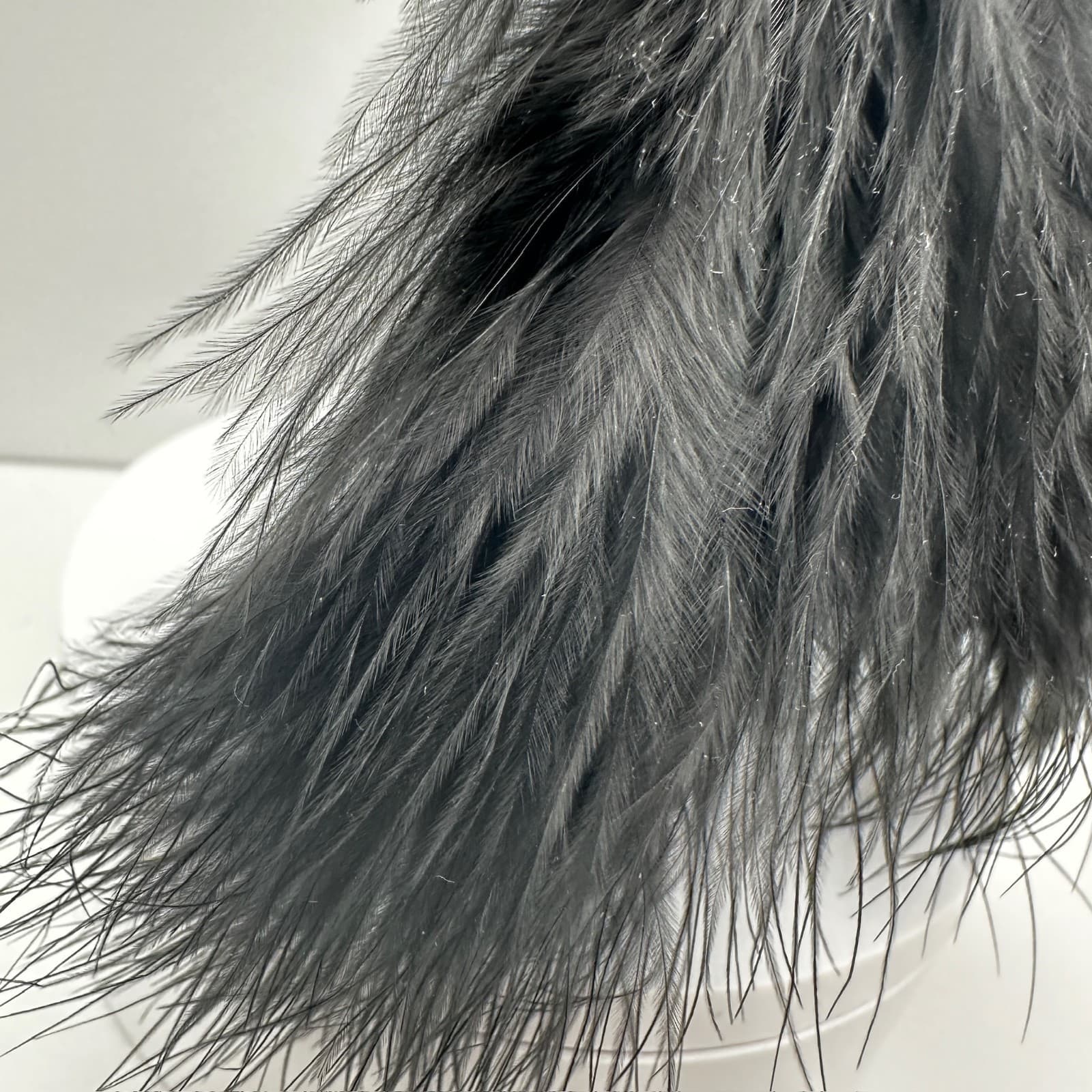 Vintage 90s Long Feather Drip Earrings Set Gold Tone Statement Pierced Jewelry - Thumbnail 6