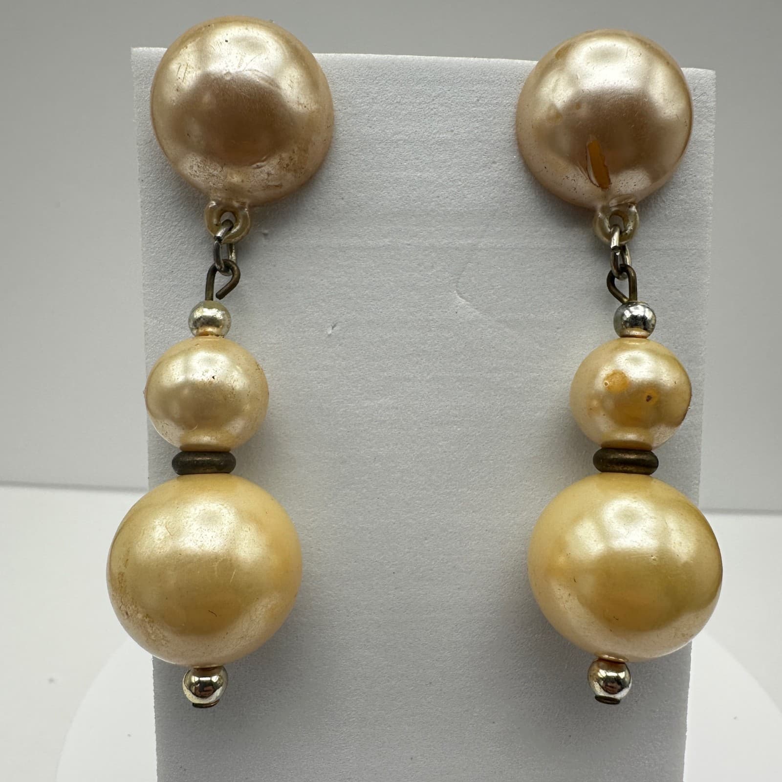 Vintage 80s Faux Pearl Drop Earrings Cream Graduated Bead Statement Dangle - Thumbnail 2