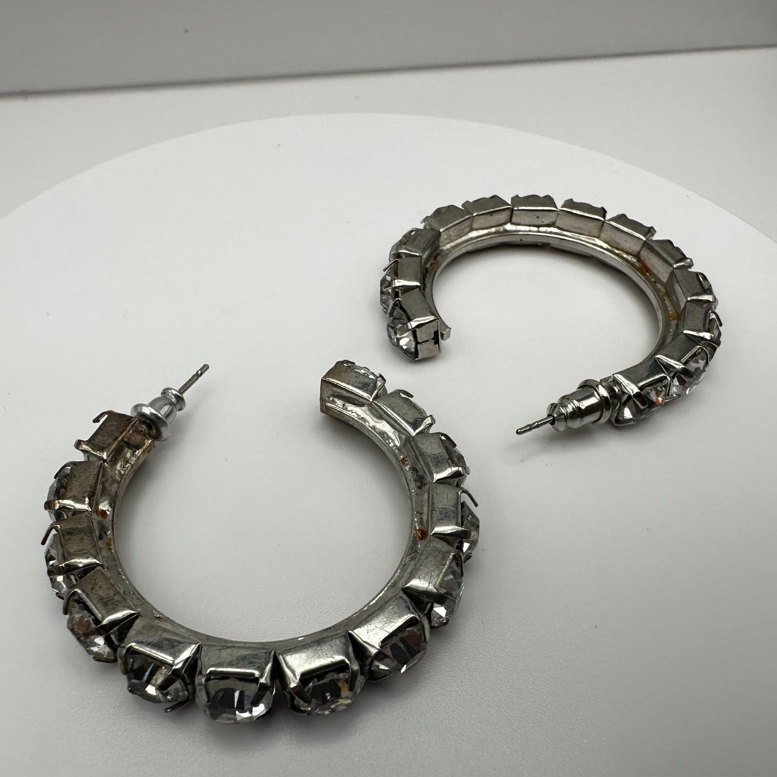 Vintage 90s Silver Tone Clear Glass Rhinestone Hoop Earrings Fashion Jewelry - Thumbnail 7