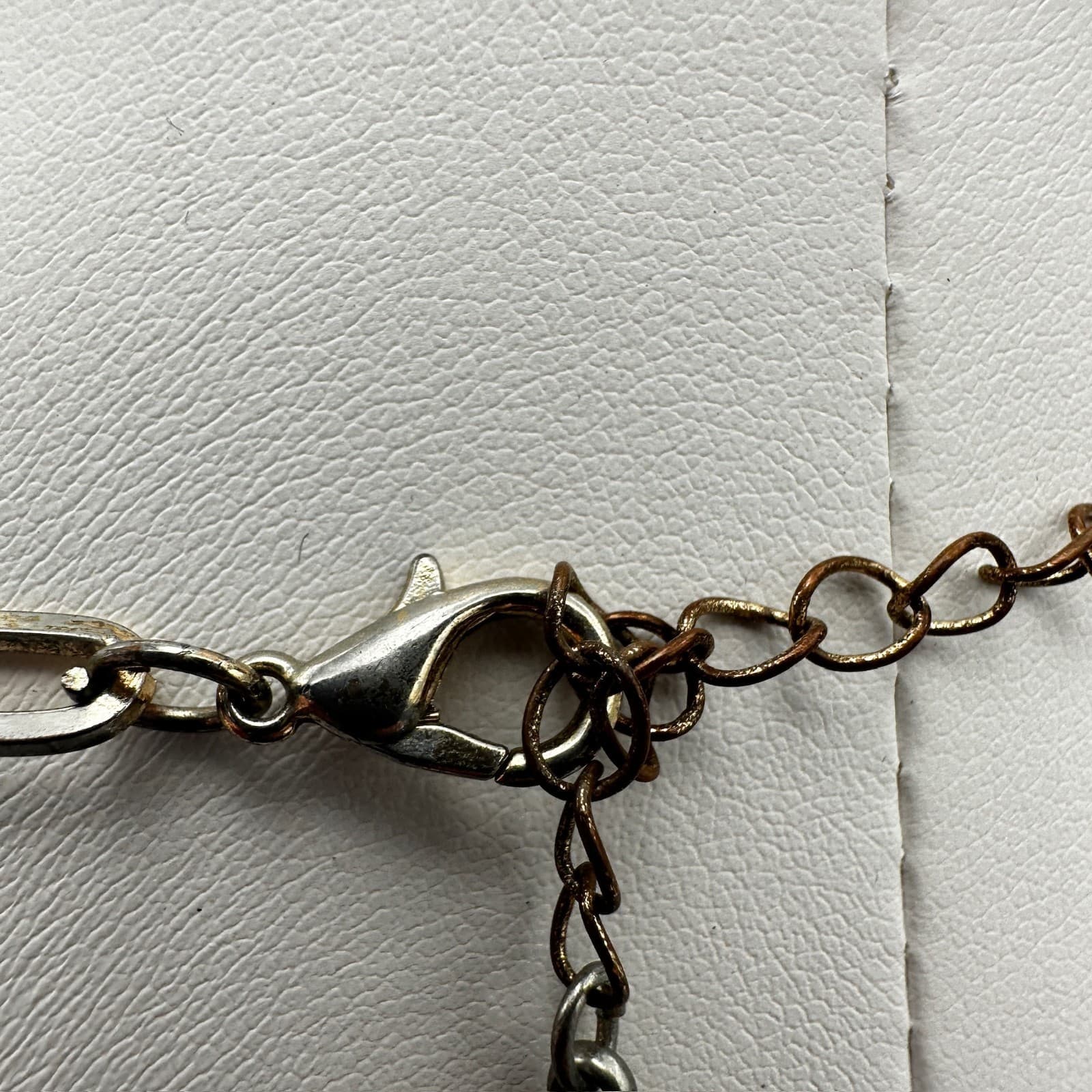 Vintage 90s Isle of Man Elizabeth Coin Pendant Necklace Gold Tone Paperclip - Thumbnail 10