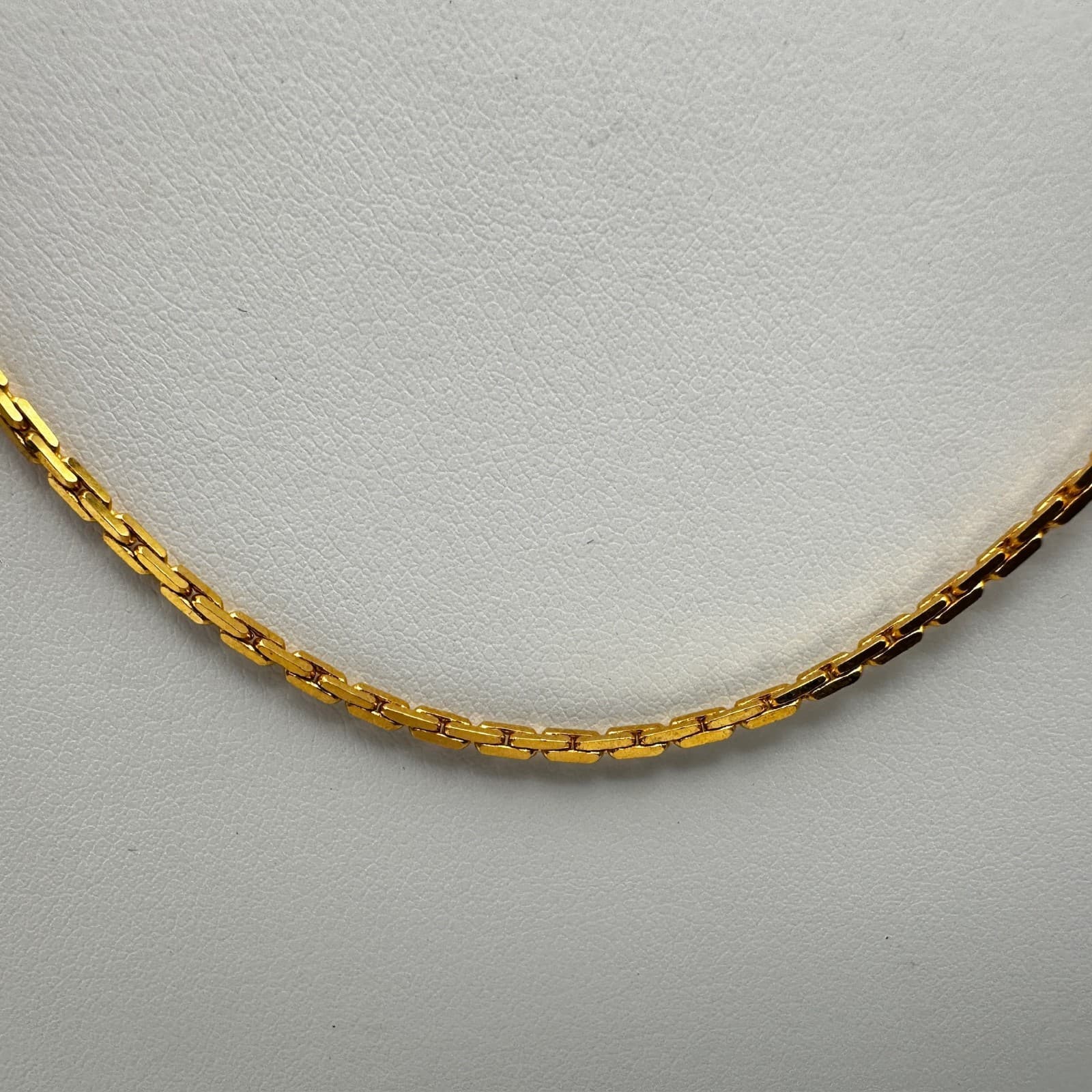 Vintage Y2K Black Bead Gold Tone Necklace Filled Chain Women's Jewelry - Thumbnail 9