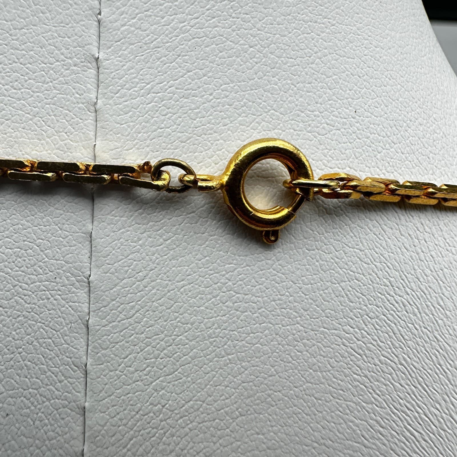 Vintage Y2K Black Bead Gold Tone Necklace Filled Chain Women's Jewelry - Thumbnail 12