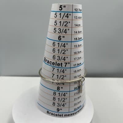 Vintage Silver Tone Bangle Bracelet with 'Friends' Charm, Minimalist Jewelry - Thumbnail 6