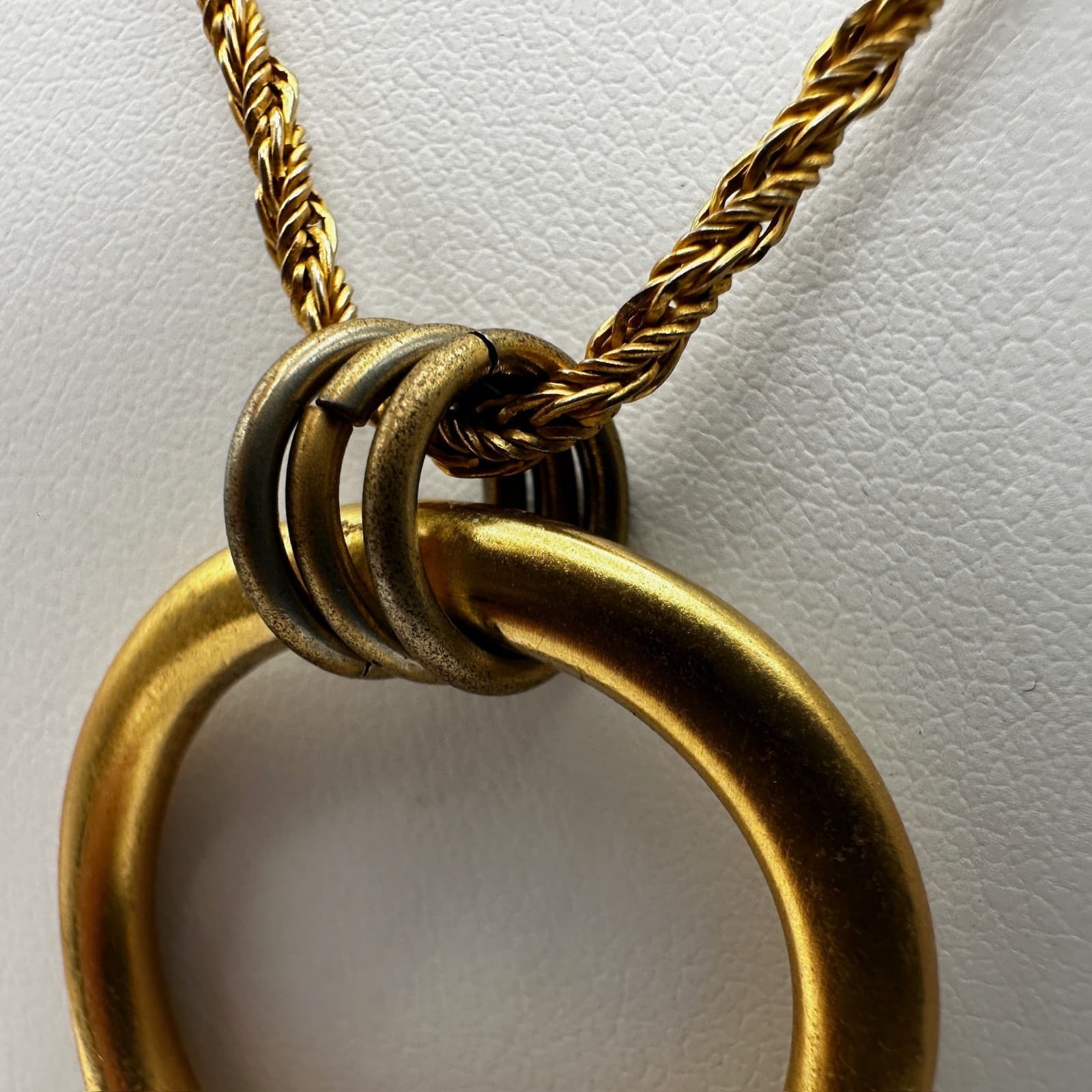 Vintage 90s Anne Klein Gold Tone Geometric Triangle Pendant Rope Chain Necklace - Thumbnail 7