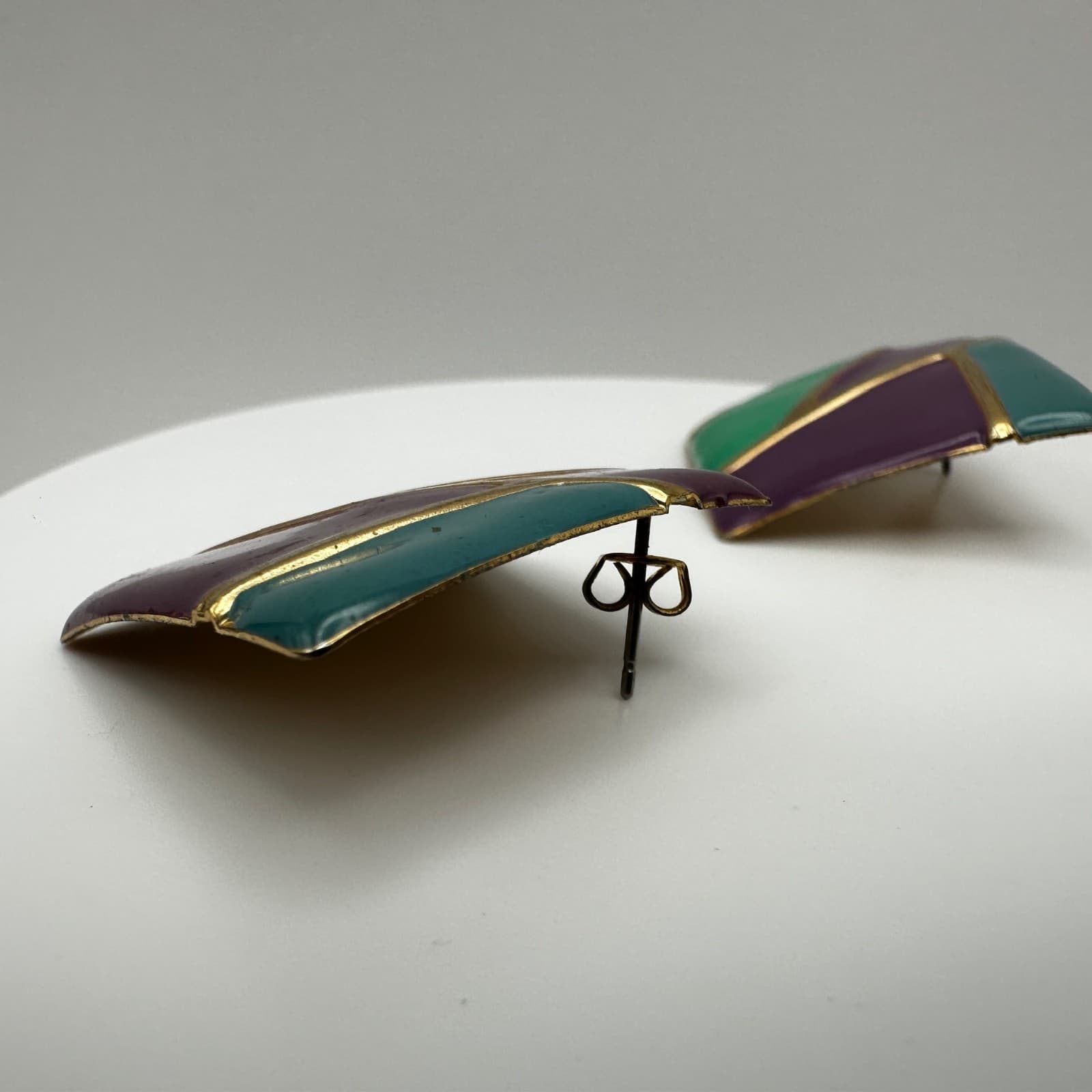 Vintage 80s Geometric Enamel Earrings Gold Tone Abstract Women's Jewelry - Thumbnail 11