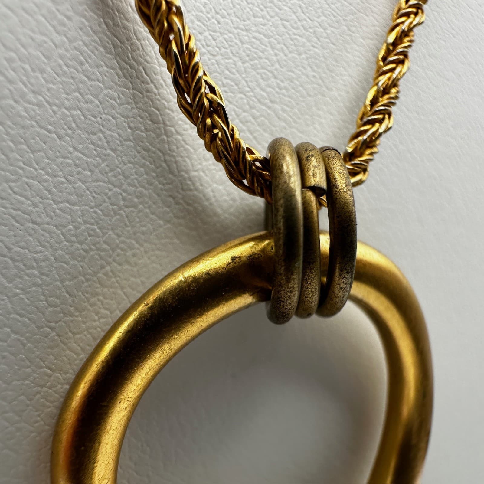 Vintage 90s Anne Klein Gold Tone Geometric Triangle Pendant Rope Chain Necklace - Thumbnail 5