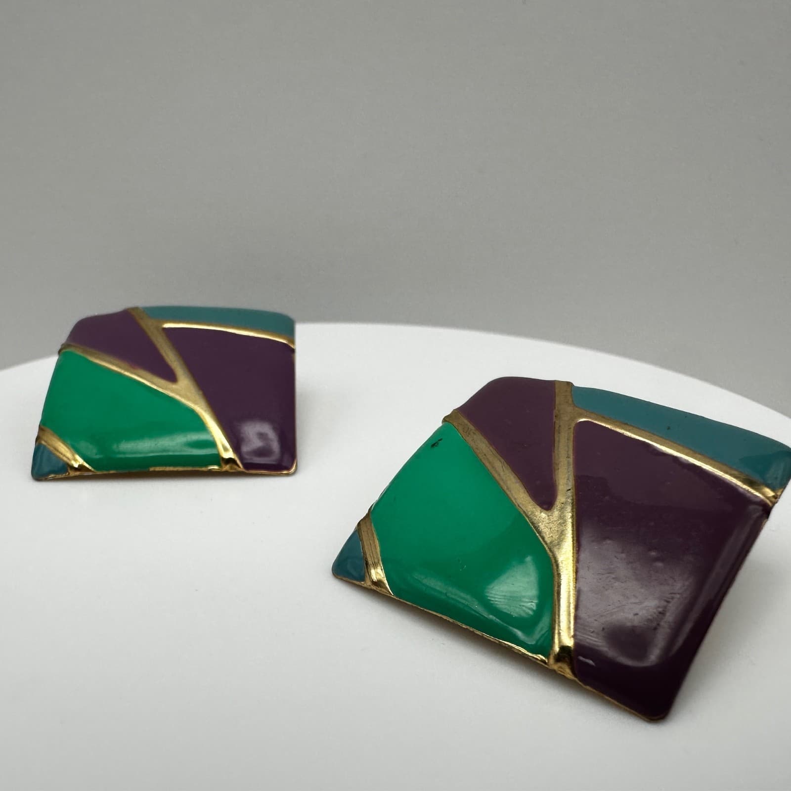 Vintage 80s Geometric Enamel Earrings Gold Tone Abstract Women's Jewelry - Thumbnail 9