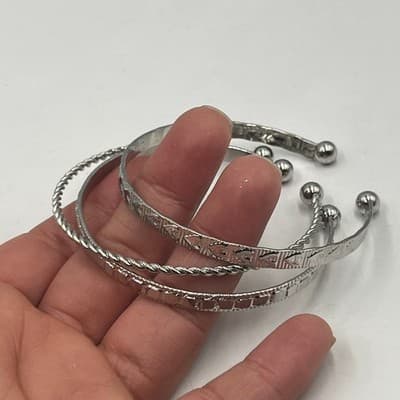 Vintage Set of 3 Silver Tone Cuff Bracelets Textured Twisted Stackable Ball Ends - Thumbnail 4