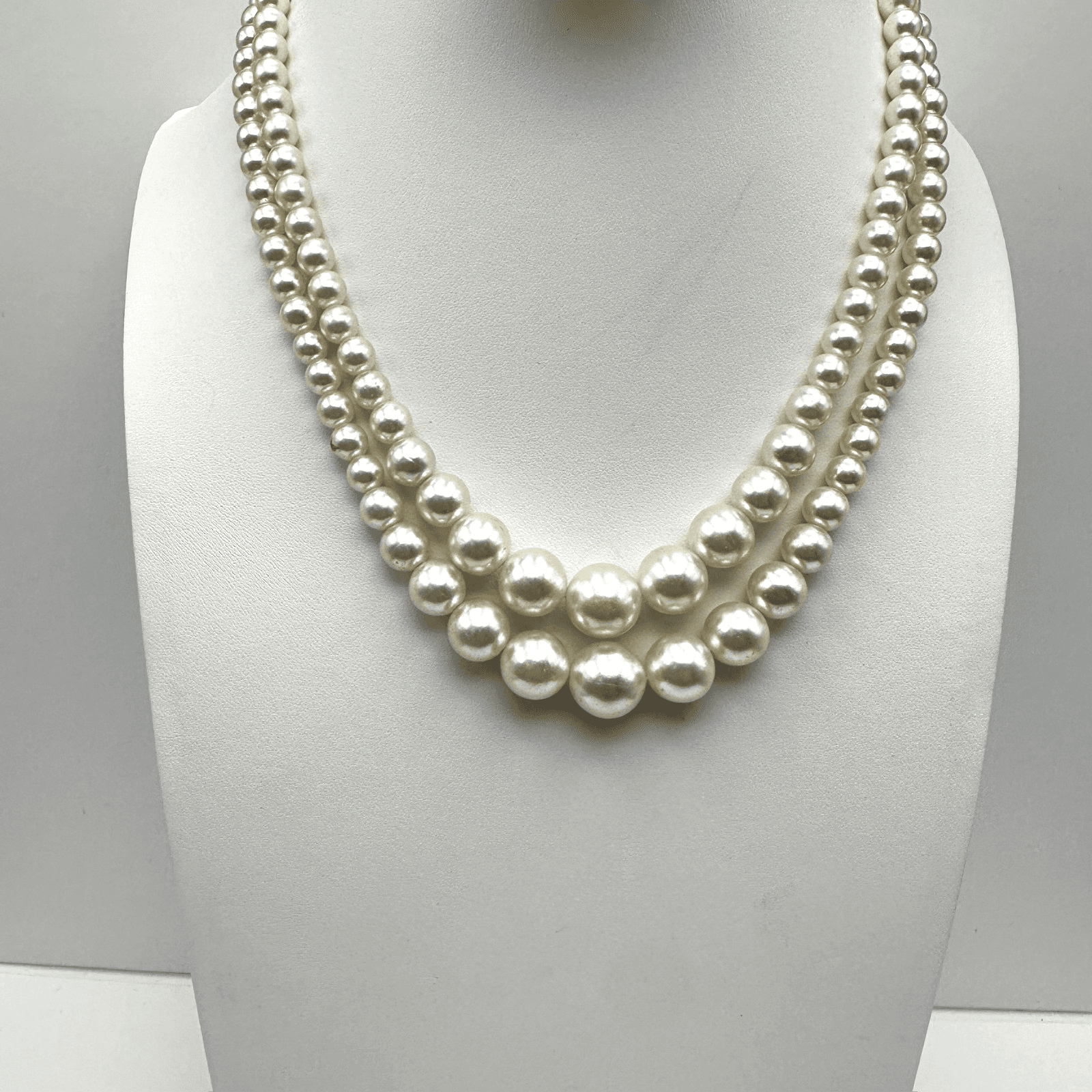 Vintage 90s Double Strand Beads Faux Pearl Necklace Cream Women's Jewelry - Image 1