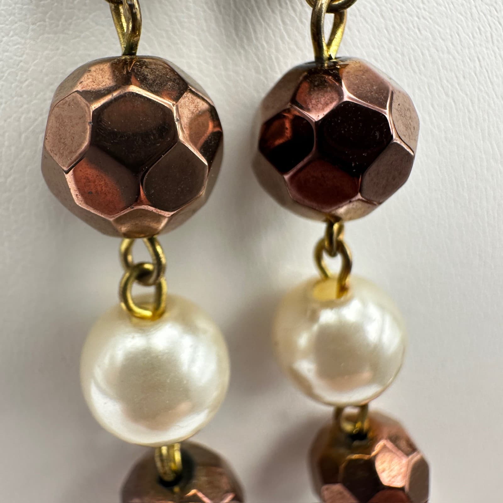 Vintage 90s White Faceted Bronze Bead Pearl Double Strand Necklace Jewelry - Thumbnail 6