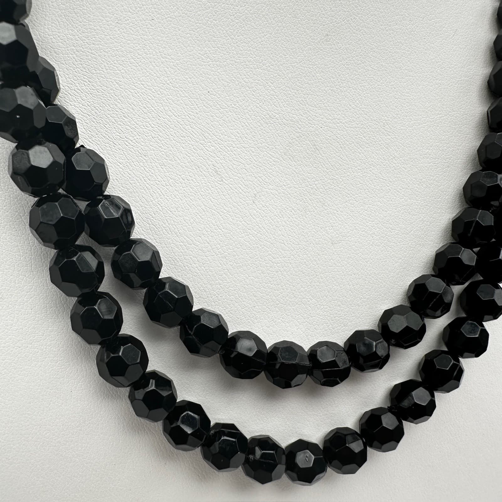 Vintage 90s Black Faceted Bead Double Strand Necklace Women's Classic Jewelry - Thumbnail 3
