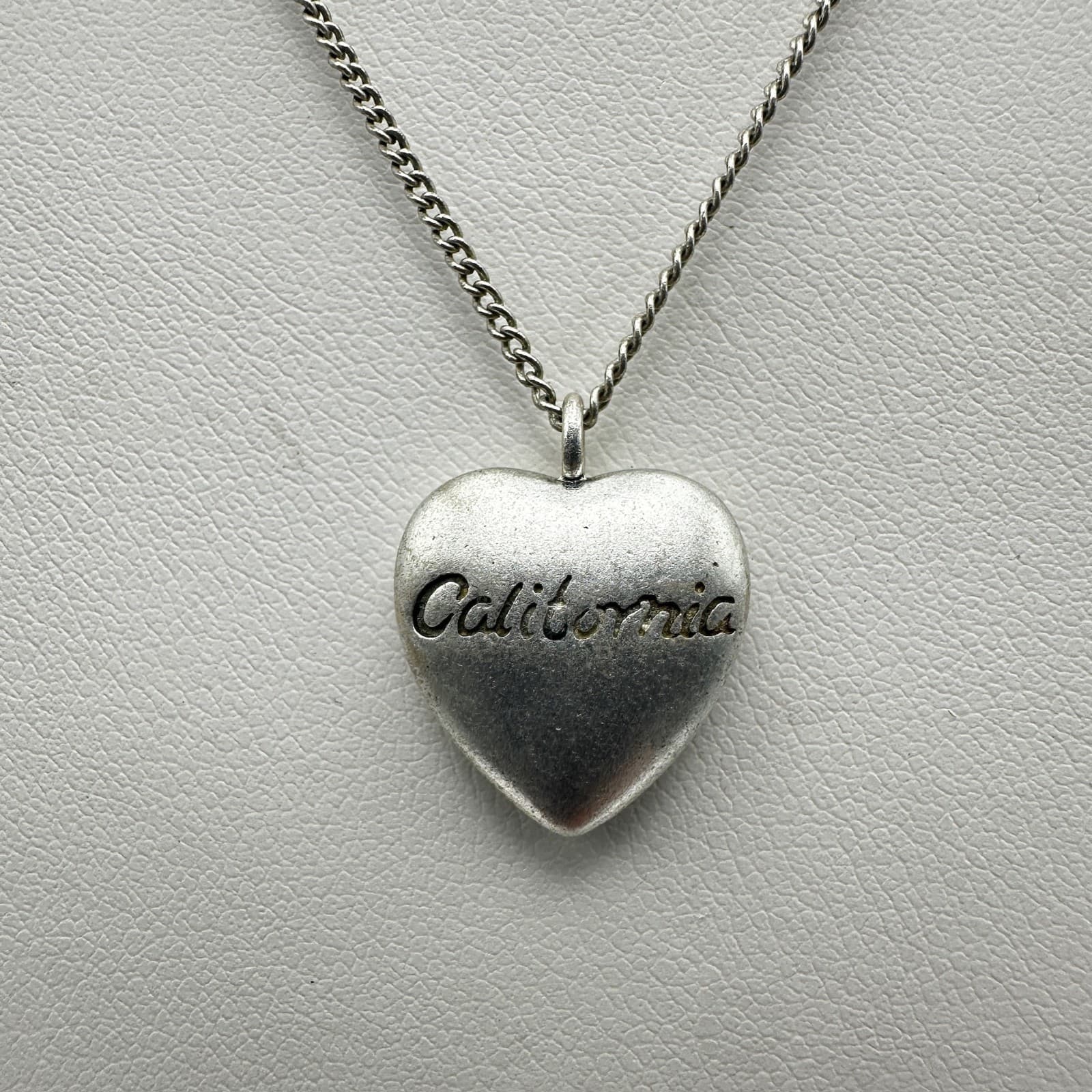Vintage Y2K California Heart Pendant Necklace Silver Tone State Souvenir Charm - Thumbnail 2