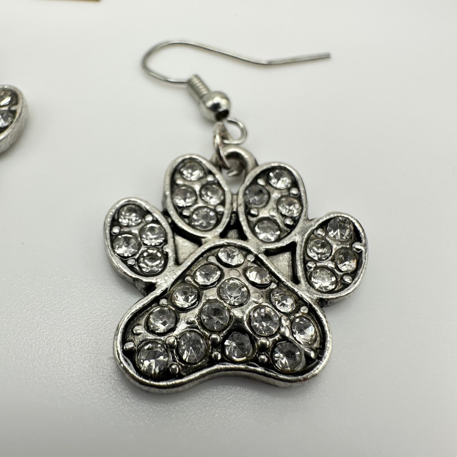 Vintage 90s Dog Paw Jewelry Silver Tone Crystal Animal Print Hook Earrings - Thumbnail 11