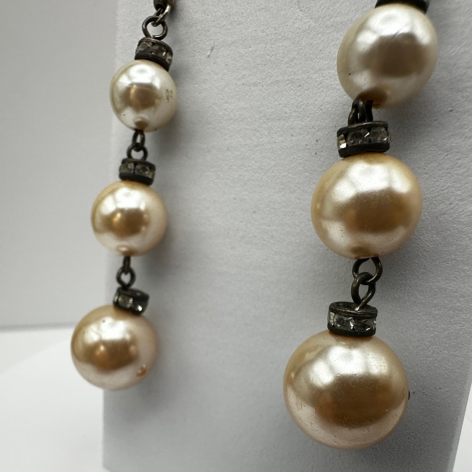 Vintage 90s Faux Pearl Drop Earrings Silver Tone Crystal Accents Jewelry - Thumbnail 5