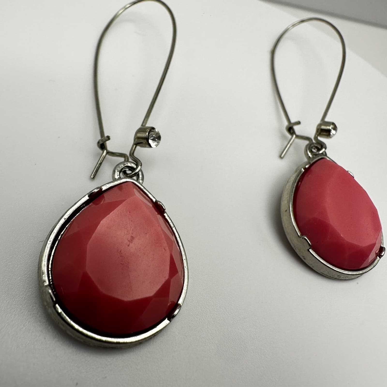 VTG 90s Pink Teardrop Dangle Earrings Faceted Rhinestone Stone Women's Jewelry - Thumbnail 3