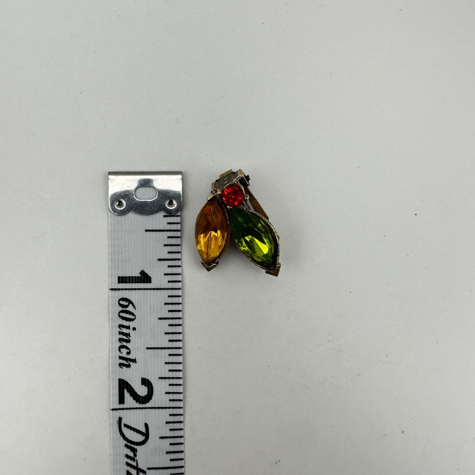 Vintage 80s Gold Tone Clip On Earrings Green Amber Red Rhinestone Leaf Jewelry - Thumbnail 7