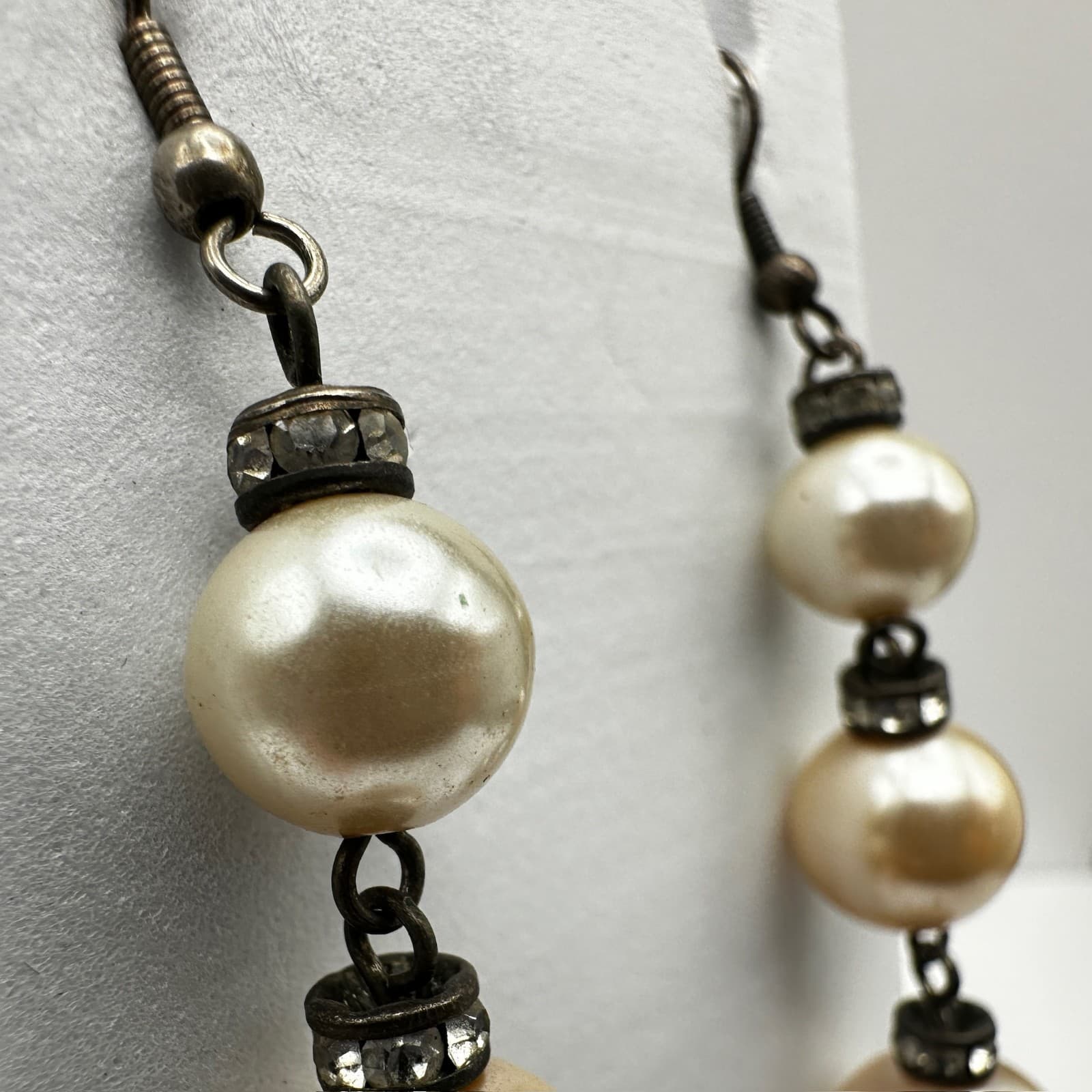 Vintage 90s Faux Pearl Drop Earrings Silver Tone Crystal Accents Jewelry - Thumbnail 4