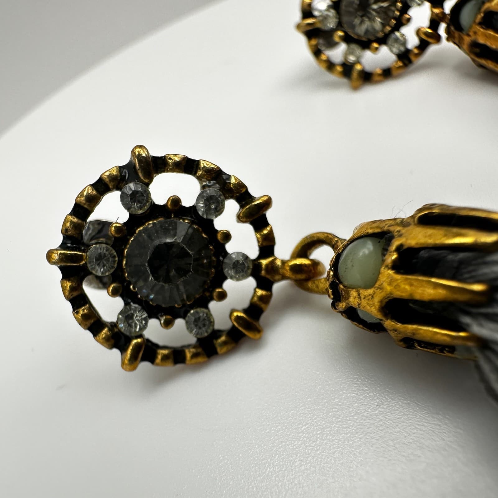 Vintage 90s Grey Tassel Gold Tone Earrings Rhinestone Dangle Fashion Jewelry - Thumbnail 8