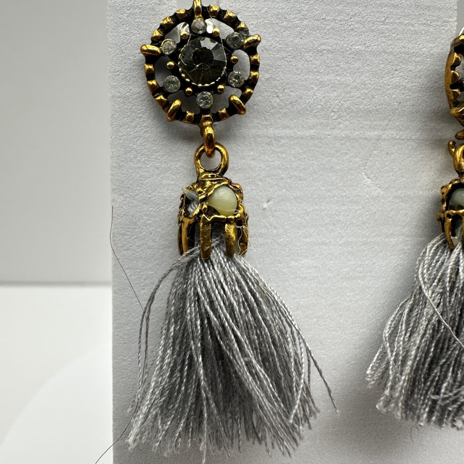 Vintage 90s Grey Tassel Gold Tone Earrings Rhinestone Dangle Fashion Jewelry - Thumbnail 3