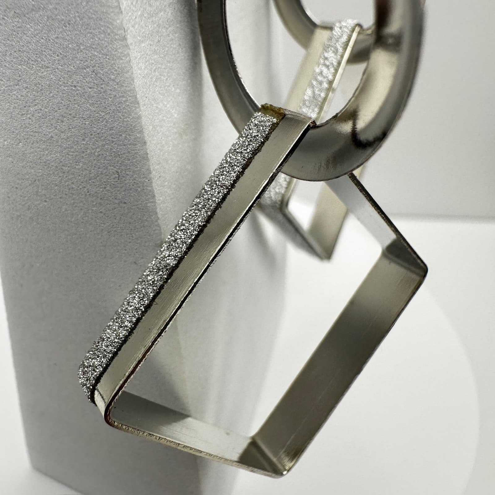 Vintage 90s Silver Tone Geometric Drop Dangle Earrings Textured Square Jewelry - Thumbnail 5