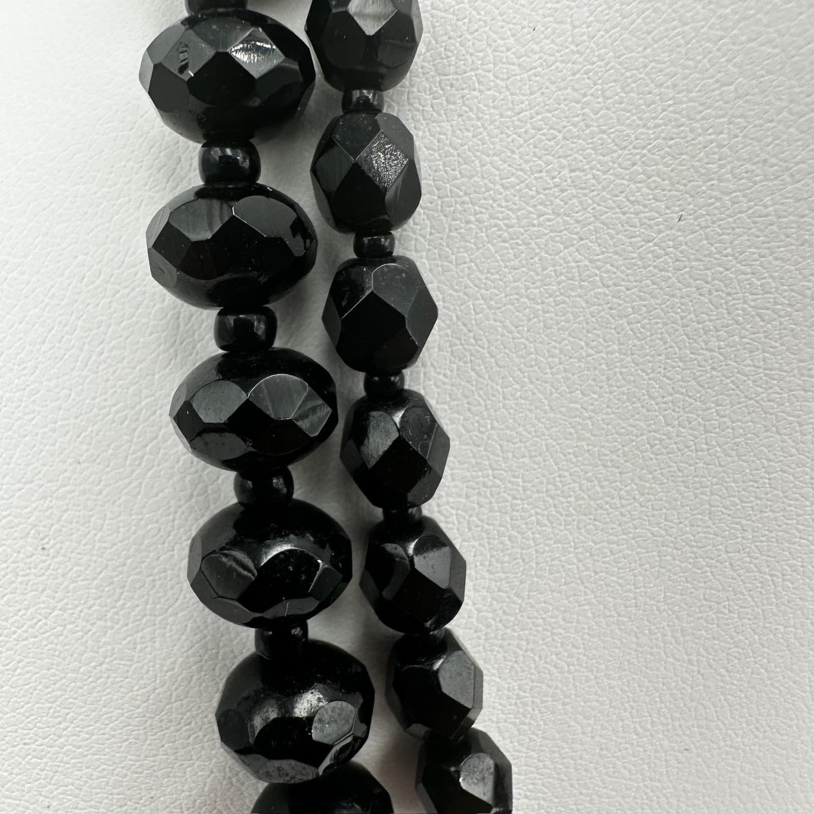 Vintage 90s Black Faceted Bead Double Strand Necklace Lobster Women's Jewelry - Thumbnail 4
