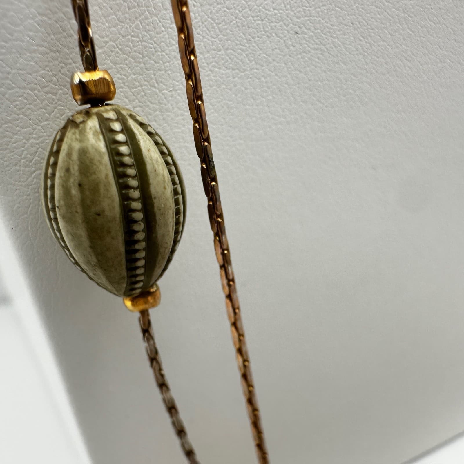 Vintage 80s Multi Strand Necklace Earth Tone Beads Gold Tone Women's Jewelry - Thumbnail 7