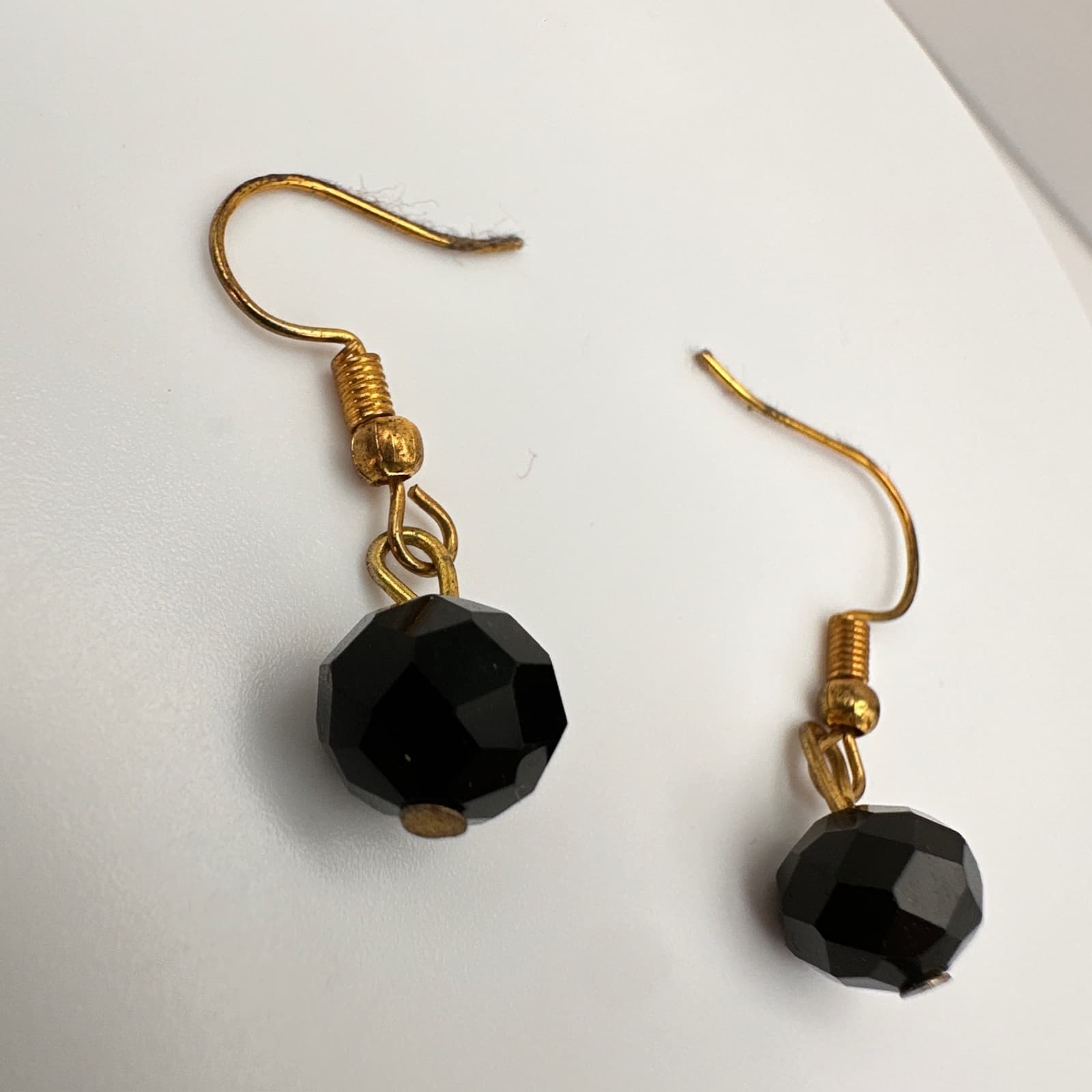 Vintage 90s Black Face Bead Dangle Drop Earrings Gold-Tone Hooks Jewelry - Thumbnail 11